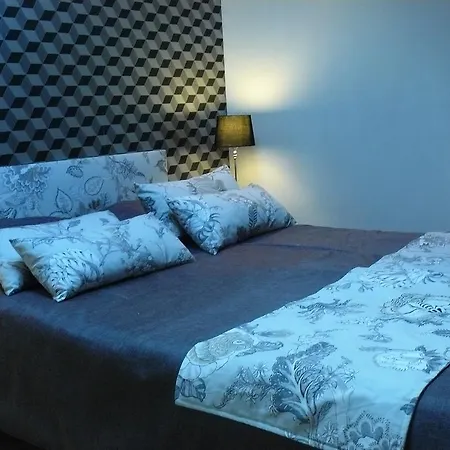 Holiday home Maison Nansouty Bordeaux